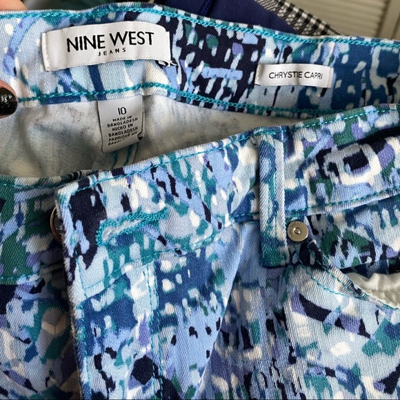 Nine West Jeans Chrystie Capris Blue Patterned Crop Pants Capri pants - Picture 6 of 6